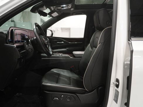 Used 2021 Cadillac Escalade ESV Premium Luxury w/ Driver Assist Tech Package image 2