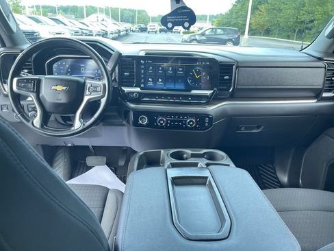 Certified 2023 Chevrolet Silverado 1500 LT AWD/4WD image 19