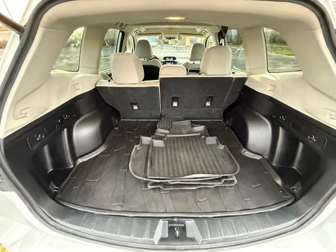 Used 2021 Subaru Forester Premium AWD/4WD image 16