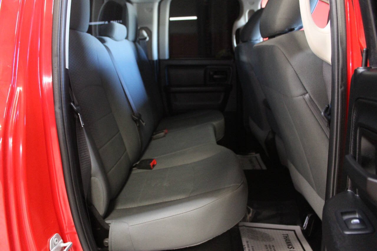 Used 2020 RAM 1500 Tradesman w/ Tradesman SXT Package RWD image 11