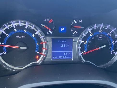 Used 2019 Toyota 4Runner SR5 image 15