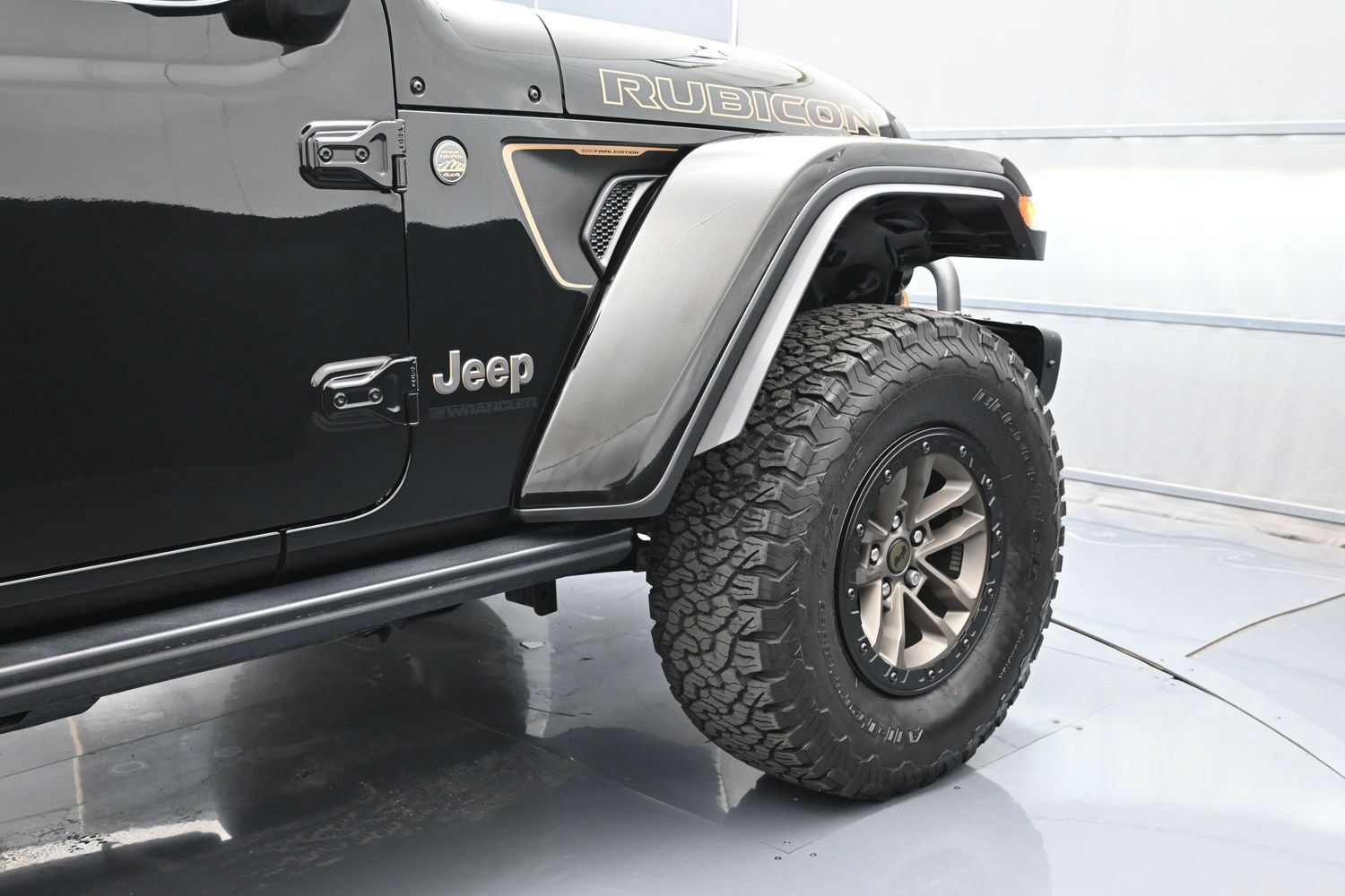 Used 2024 Jeep Wrangler Unlimited Rubicon 392 AWD/4WD image 48