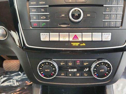 Used 2018 Mercedes-Benz GLE 350 4MATIC image 18