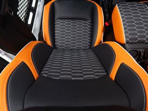 Used 2026 Jeep Wrangler Unlimited Sport image 23