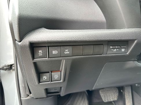 Used 2023 Toyota Sienna XLE Woodland Edition AWD/4WD image 16