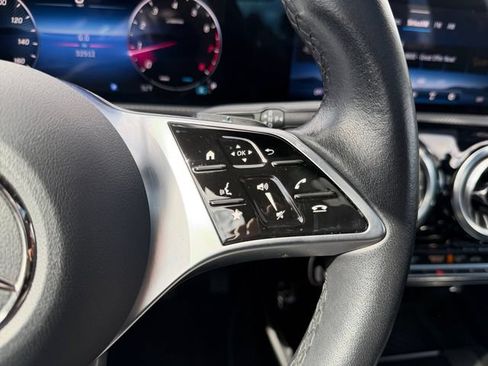 Certified 2025 Mercedes-Benz CLA 250 4MATIC image 37