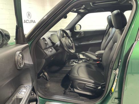 Used 2022 MINI Cooper Countryman ALL4 AWD/4WD image 2