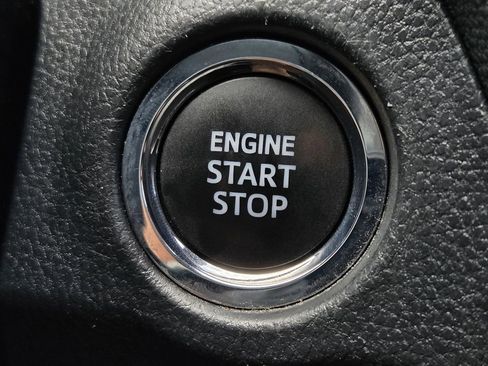 Used 2024 Toyota RAV4 XLE FWD image 22