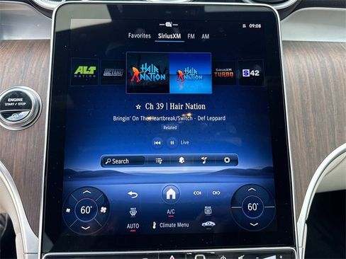 New 2025 Mercedes-Benz GLC 300 GLC 300 image 7