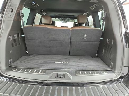 Used 2023 Nissan Armada Platinum w/ Captain's Chairs Package RWD image 32