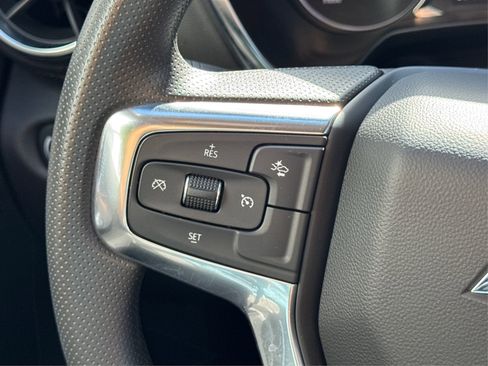 Certified 2025 Chevrolet Blazer LT image 32