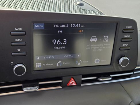 Used 2024 Hyundai Elantra SE image 22