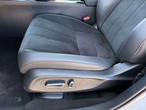 Certified 2025 Acura ADX A-Spec image 13