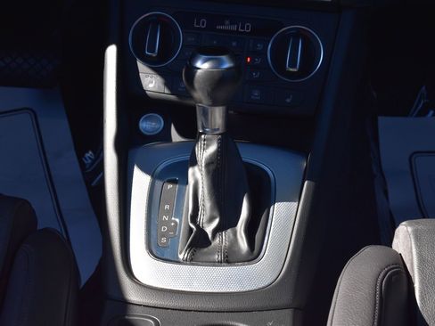 Used 2018 Audi Q3 2.0T Premium Plus w/ Premium Plus Package image 32