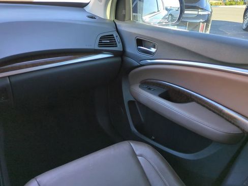 Used 2018 Acura MDX FWD w/ Technology Package image 16
