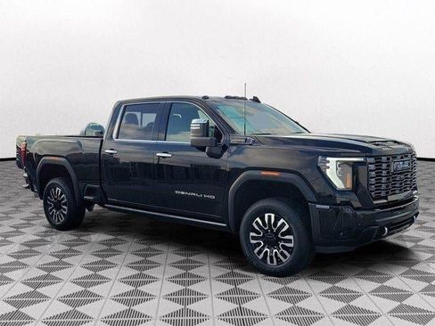 Used 2025 GMC Sierra 2500 Denali Ultimate image 33