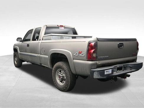 Used 2003 GMC Sierra 2500 SLE w/ Snow Plow Prep Package AWD/4WD image 3