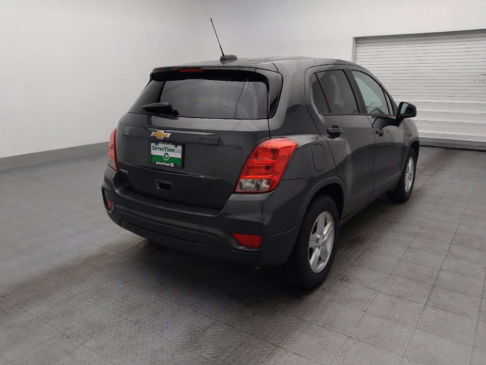 Used 2020 Chevrolet Trax LS w/ Tint and Cruise Package FWD image 9