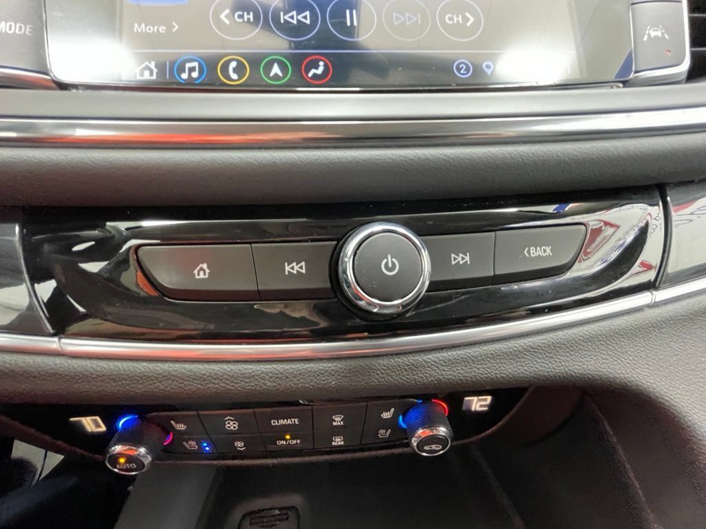 Used 2021 Buick Enclave Premium w/ Sun and Sites Package AWD/4WD image 28