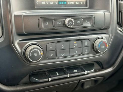 Used 2017 Chevrolet Silverado 1500 Custom w/ Custom Convenience Package image 12