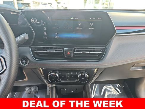 Used 2025 Chevrolet TrailBlazer RS w/ Convenience Package image 20