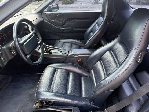 Used 1988 Porsche 928 S4 RWD image 12