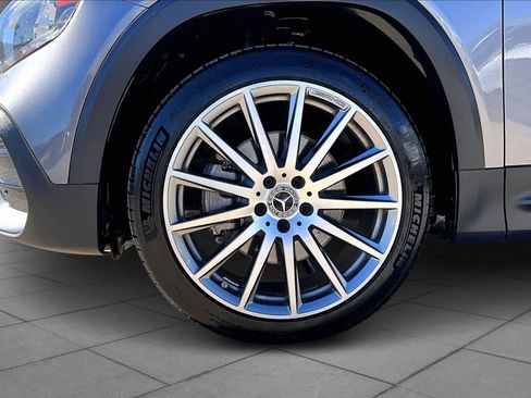 Used 2022 Mercedes-Benz GLB 250 image 9