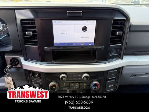 Used 2025 Ford F350 XLT AWD/4WD image 11