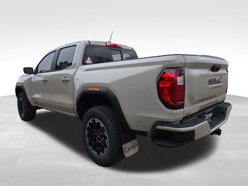 New 2026 GMC Canyon AT4 w/ AT4 Premium Package image 9