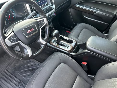 Used 2018 GMC Canyon SLE w/ SLE Convenience Package image 10
