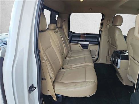 Used 2015 Ford F150 Lariat w/ Equipment Group 502A Luxury AWD/4WD image 24