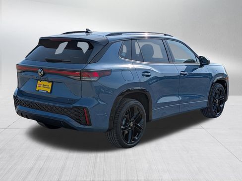 New 2026 Volkswagen Tiguan SE R-Line image 4