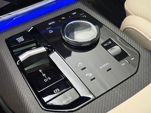 New 2026 BMW X3 xDrive30 w/ Premium Package image 21