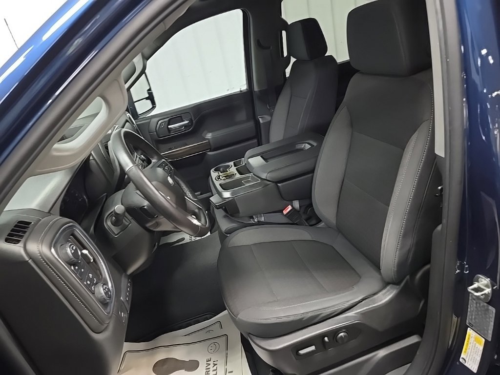 Used 2020 Chevrolet Silverado 2500 LT w/ All Star Edition AWD/4WD image 29