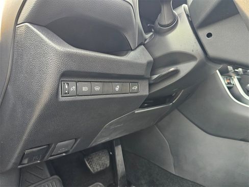 Used 2024 Toyota RAV4 XLE Premium image 21