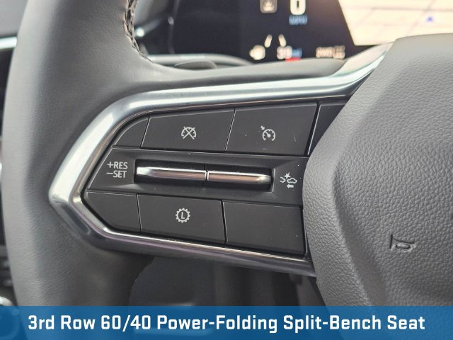Used 2025 Chevrolet Tahoe Premier AWD/4WD image 32