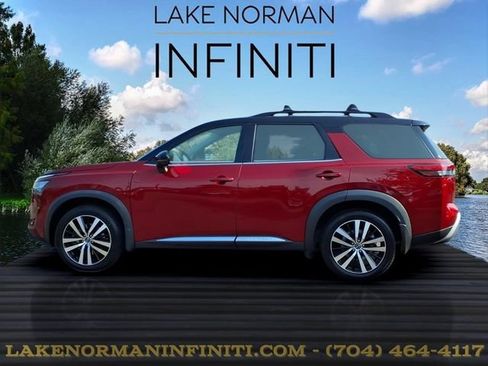 Used 2023 Nissan Pathfinder Platinum AWD/4WD image 21