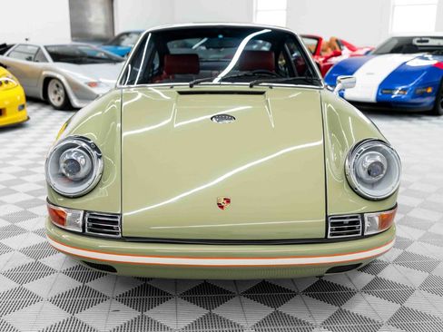 Used 1987 Porsche 911 Carrera RWD image 4