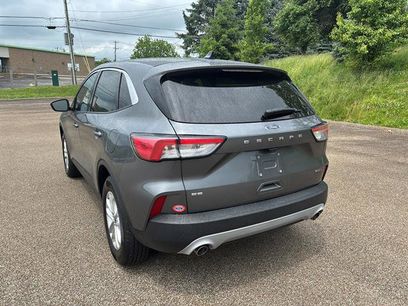 Certified 2022 Ford Escape SE