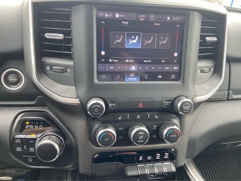 Used 2022 RAM 1500 Big Horn AWD/4WD image 28