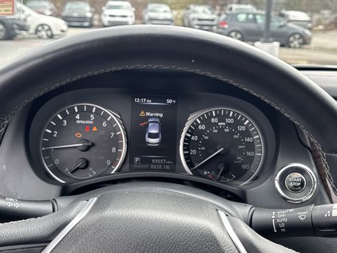 Used 2018 INFINITI Q50 Luxe w/ Essential Package (3.0T Luxe) image 27