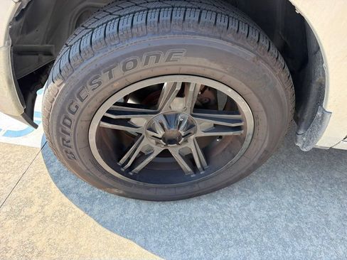 Used 2016 RAM 1500 Big Horn RWD image 7