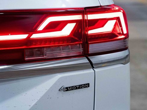 New 2026 Volkswagen Atlas SE image 6