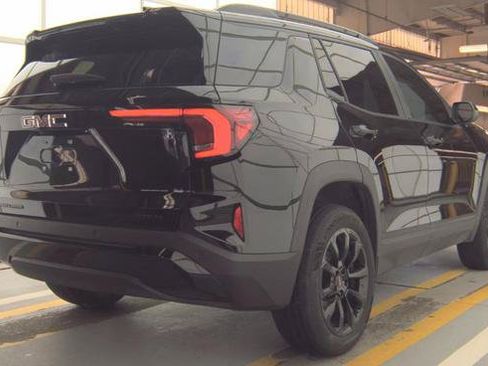 Used 2025 GMC Terrain Elevation w/ Black Edition AWD/4WD image 2