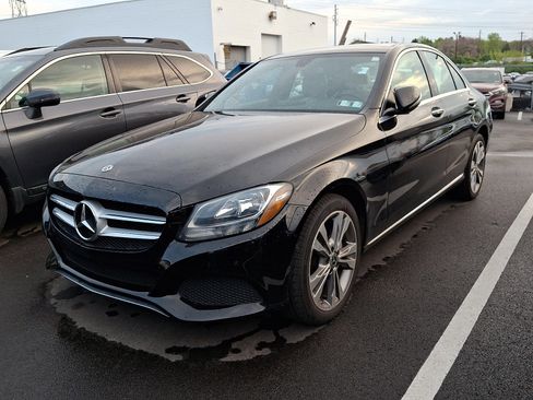 Used 2018 Mercedes-Benz C 300 4MATIC Sedan image 2