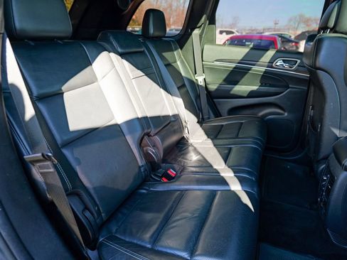 Used 2014 Jeep Grand Cherokee Limited w/ Luxury Group II image 31