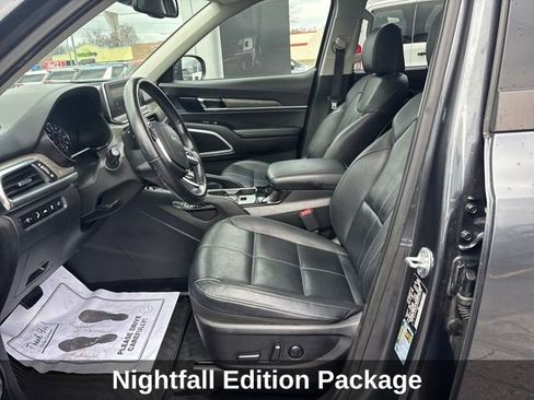 Used 2022 Kia Telluride EX w/ EX Premium Package AWD/4WD image 11