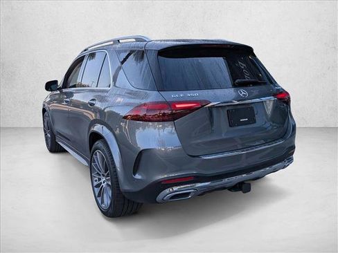 Used 2025 Mercedes-Benz GLE 350 4MATIC image 7