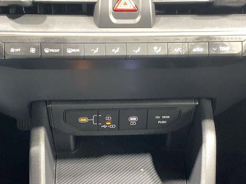 New 2026 Kia K4 FWD image 17