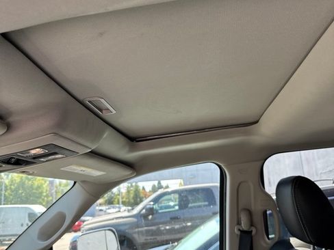 Used 2016 RAM 1500 Laramie w/ Convenience Group AWD/4WD image 6